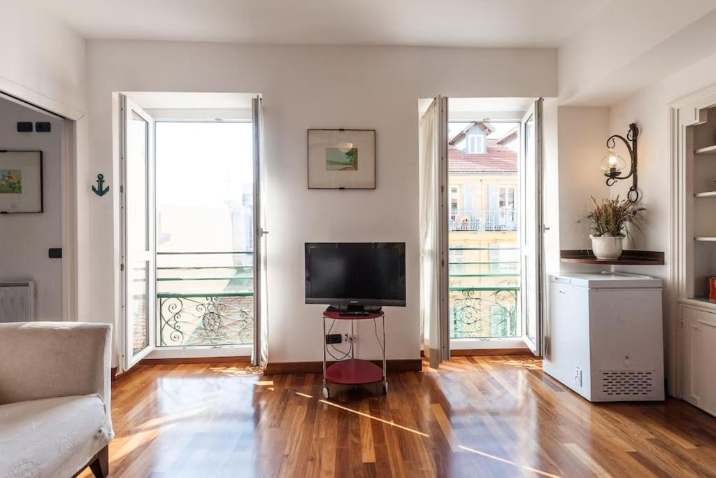 Irene Apartment Νίκαια Εξωτερικό φωτογραφία